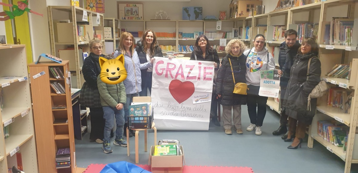 Consegna libri a Faenza - Adotta una scuola romagnola